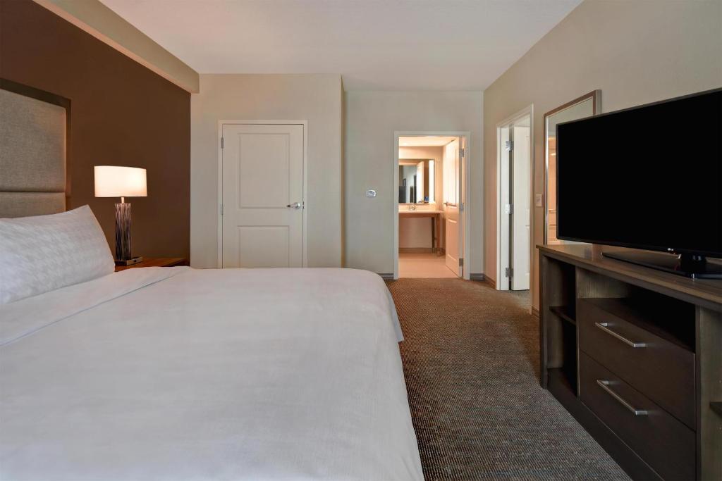 Homewood Suites By Hilton Orlando Flamingo Crossings, Fl photo