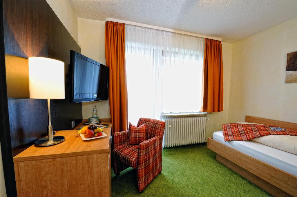Postel nebo postele na pokoji v ubytování Wellness-Hotel Talblick
