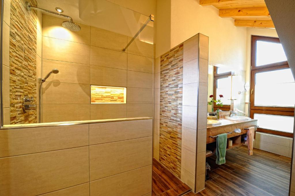 Koupelna v ubytování Wellness-Hotel Talblick