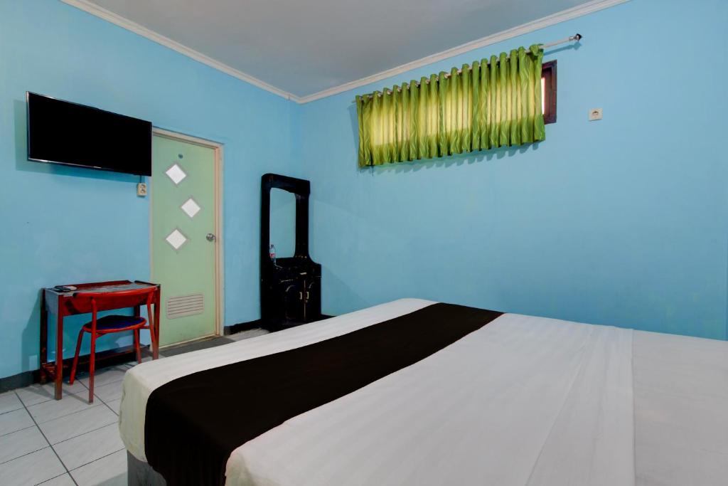 OYO 95140 Metro Guest House - Camera Doppia Deluxe
