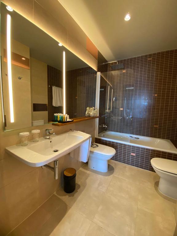 ON ALETA ROOM designed for adults - ダブルルーム シービュー