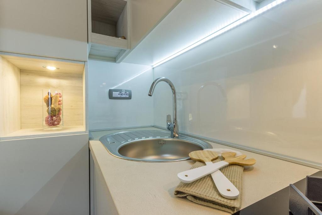 Eurocamp Mobile Homes at Campsite Porton Biondi - 12