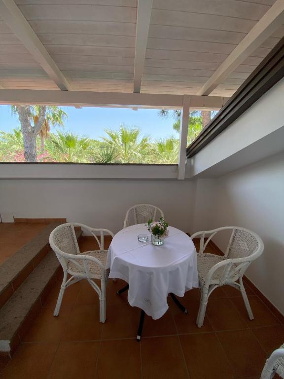 Oleandri Resort Paestum - Einfaches Dreibettzimmer – Park