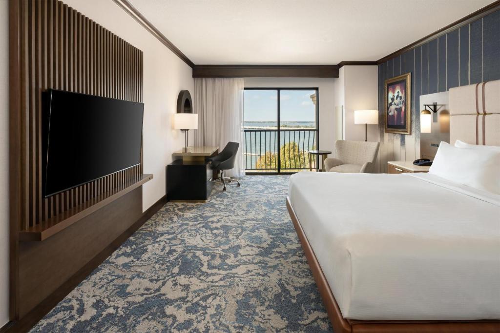 Hilton Dallas/Rockwall Lakefront Hotel - 