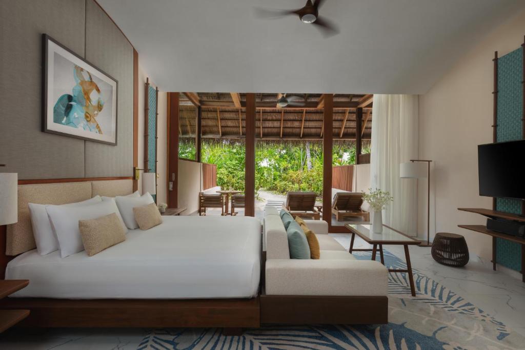 Conrad Maldives Rangali Island photo 2