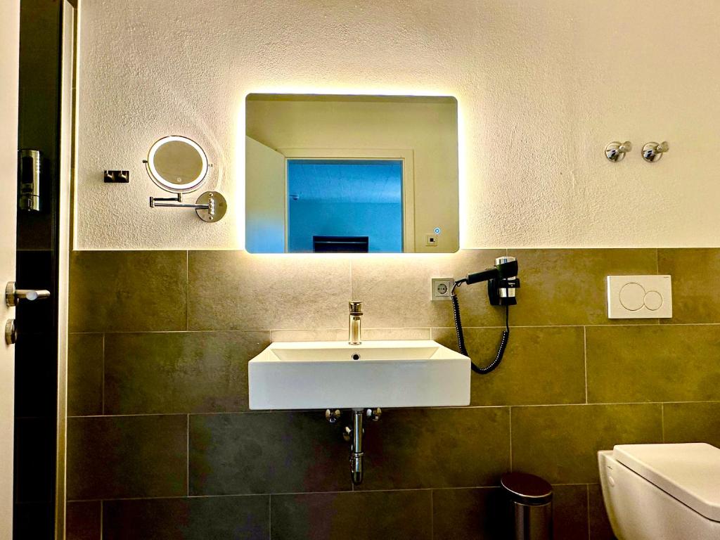 Hotel Bergen Zur Post by Rikas Hotels - Habitación Doble Deluxe Con Balcón