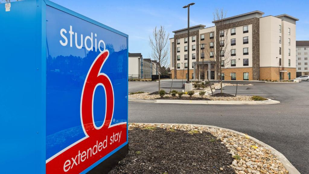 a sign in front of an empty parking lot at Studio 6 Richmond, VA - Airport in Sandston