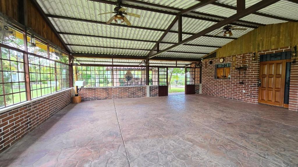 Casa de Campo in Asunción Mita Entre Rocas