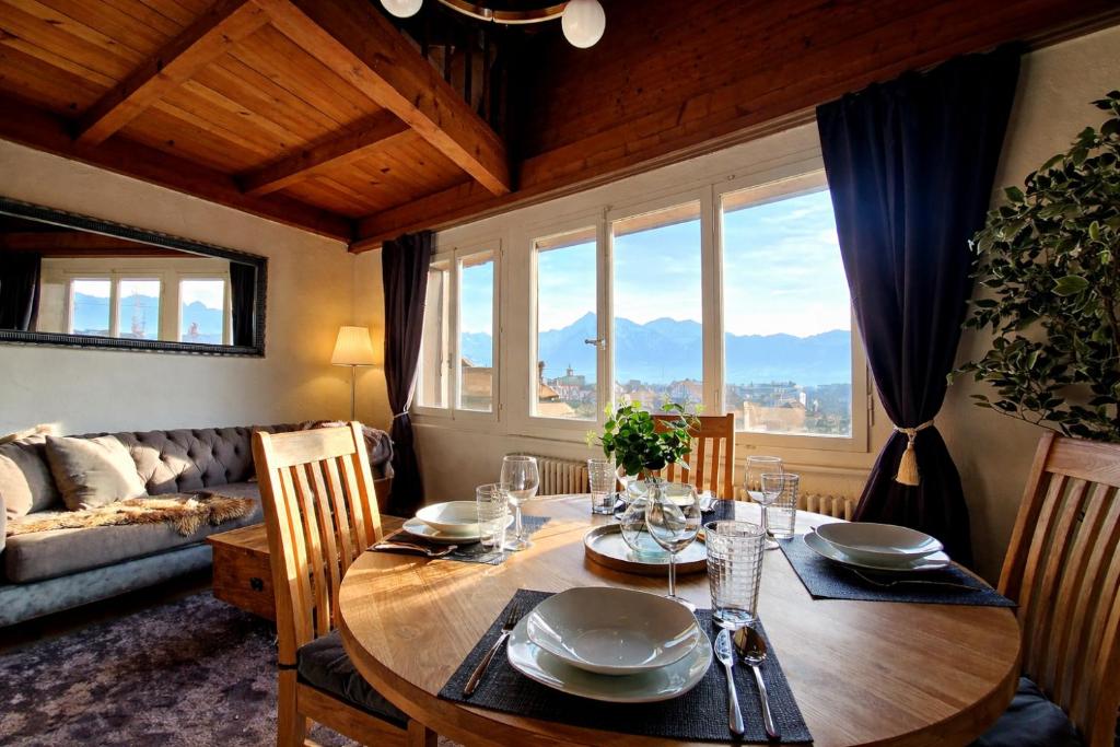 Castle Hill I King Suite I Central I Amazing Views