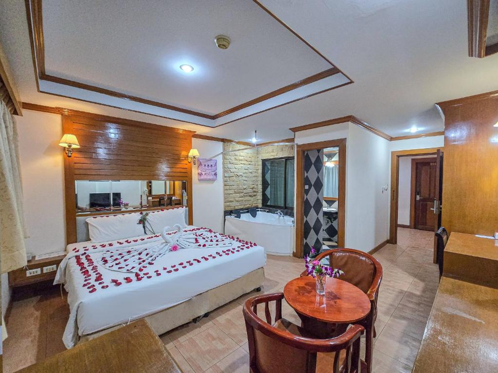 تصویر اتاق‌های Saba Suites Hotel Patong Phuket - تصویر ۲