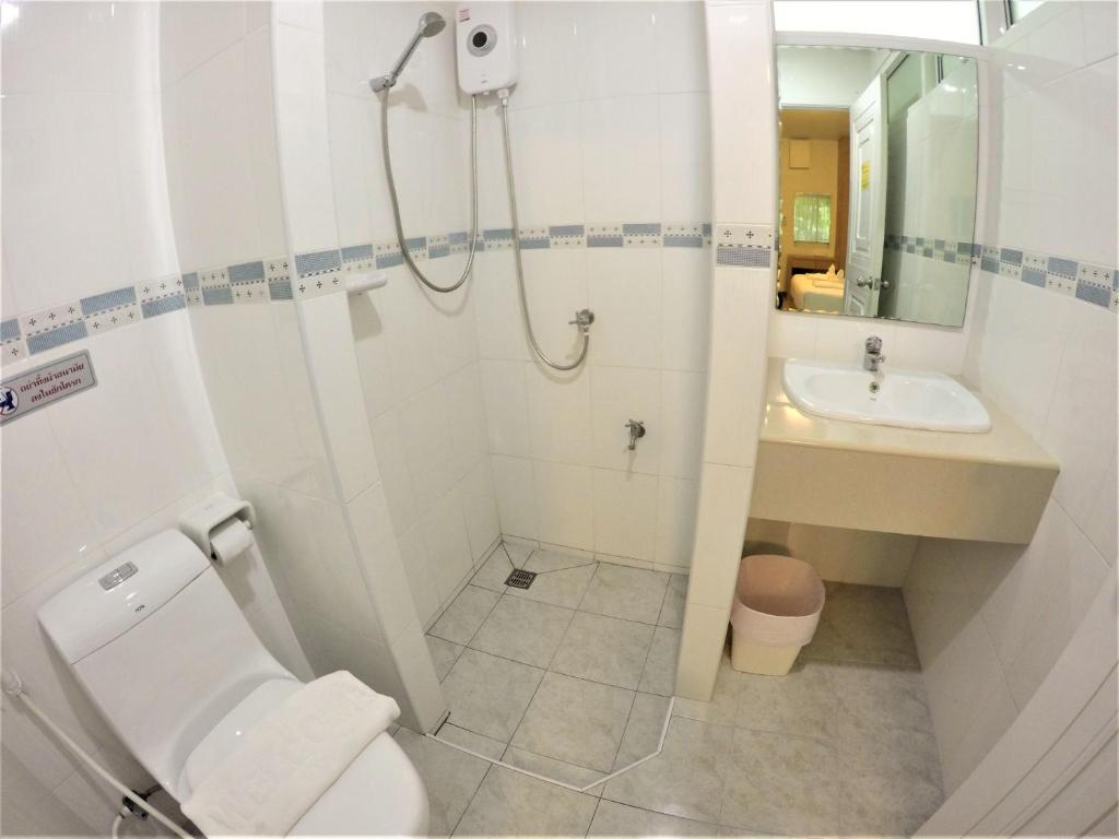 Shyne Place - Resim 18