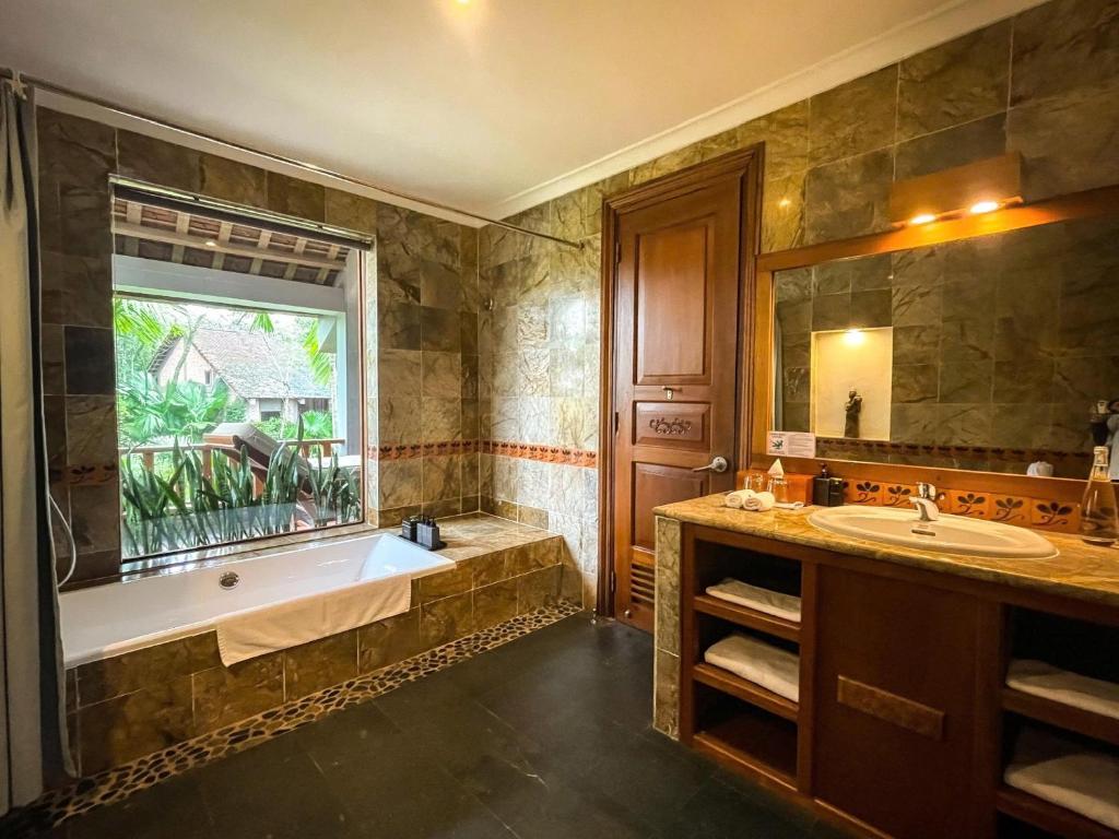 Tropical Villa - Fitness Program,