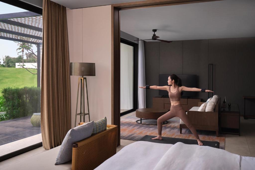 One-Bedroom Villa with Private Pool and Resort View