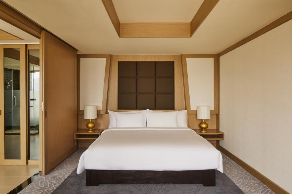 Banyan Tree Bangkok - 