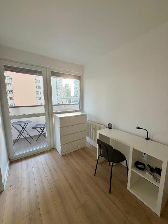 Hyper centre Mulhouse 107m - 4 chambres confort – photo 10