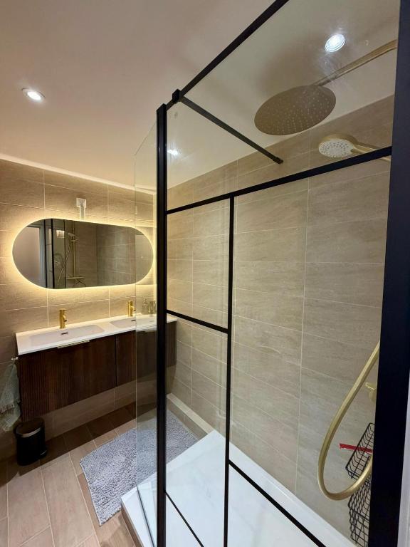 Hyper centre Mulhouse 107m - 4 chambres confort – photo 16