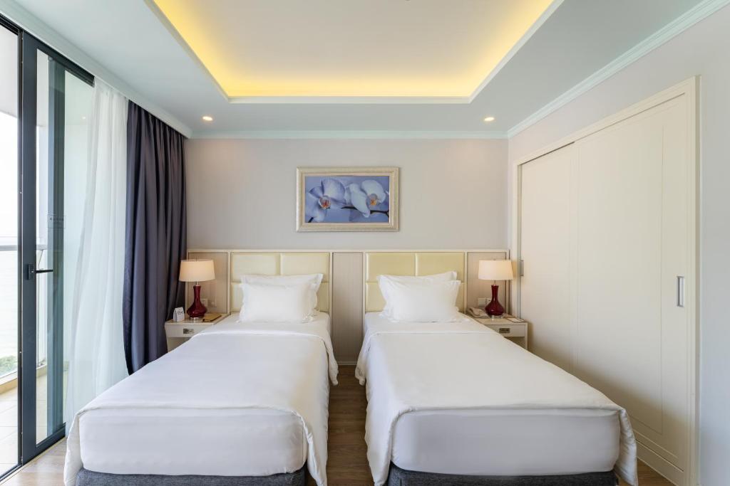 Twin Studio with Ocean view - Free 2 Kids