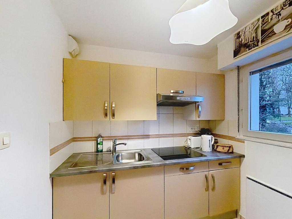 Bienvenue au Belle Hélène appartement calme – photo 10