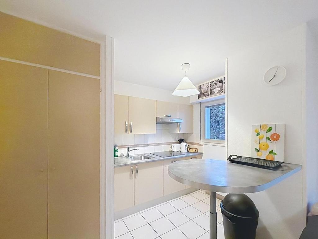 Bienvenue au Belle Hélène appartement calme – photo 3