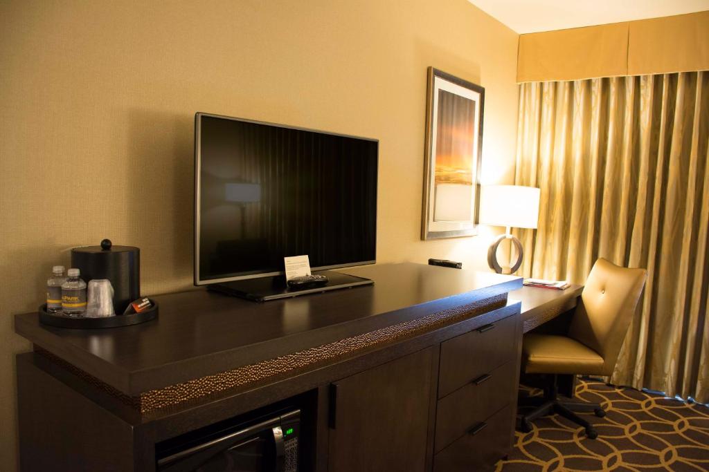 Zia Park Casino, Hotel, & Racetrack - Deluxe King Room