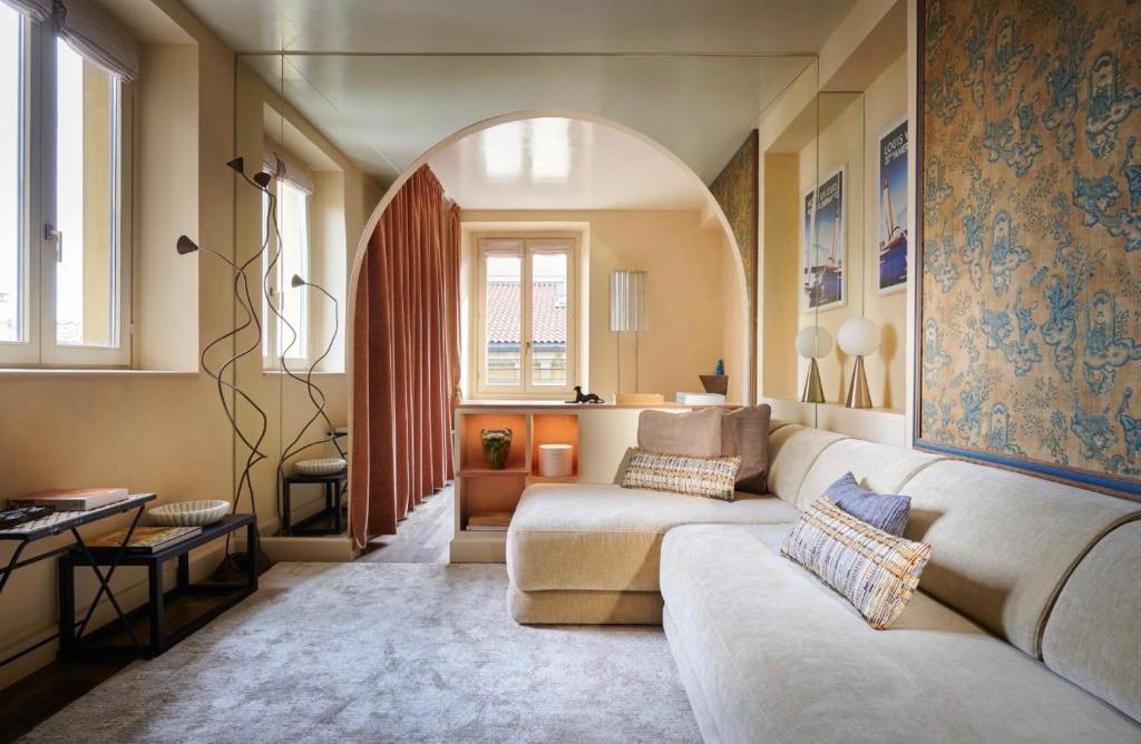 Garibaldi Luxury Suite