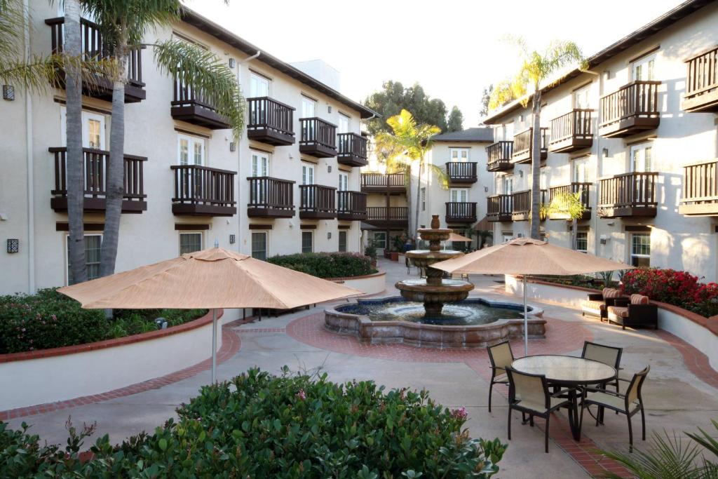 Fairfield Inn & Suites San Diego Old Town photo