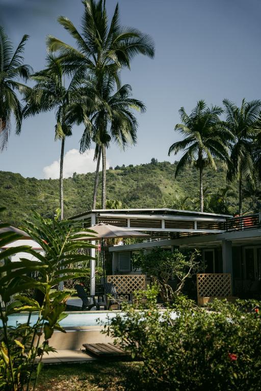 Piscina a L’échappée belle o a prop