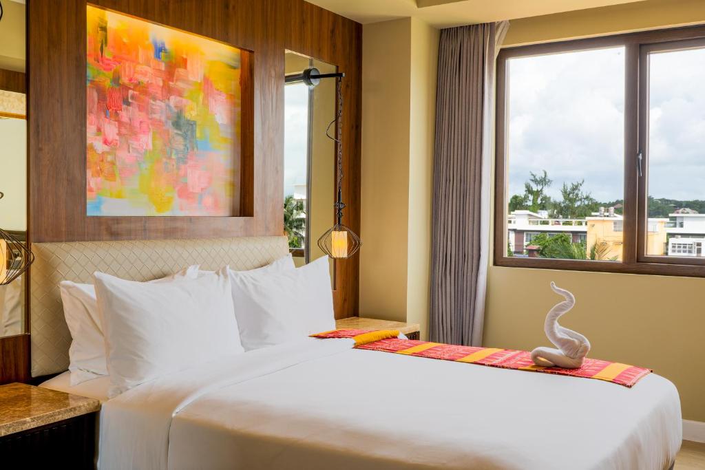 Mandarin Bay Resort and Spa photo