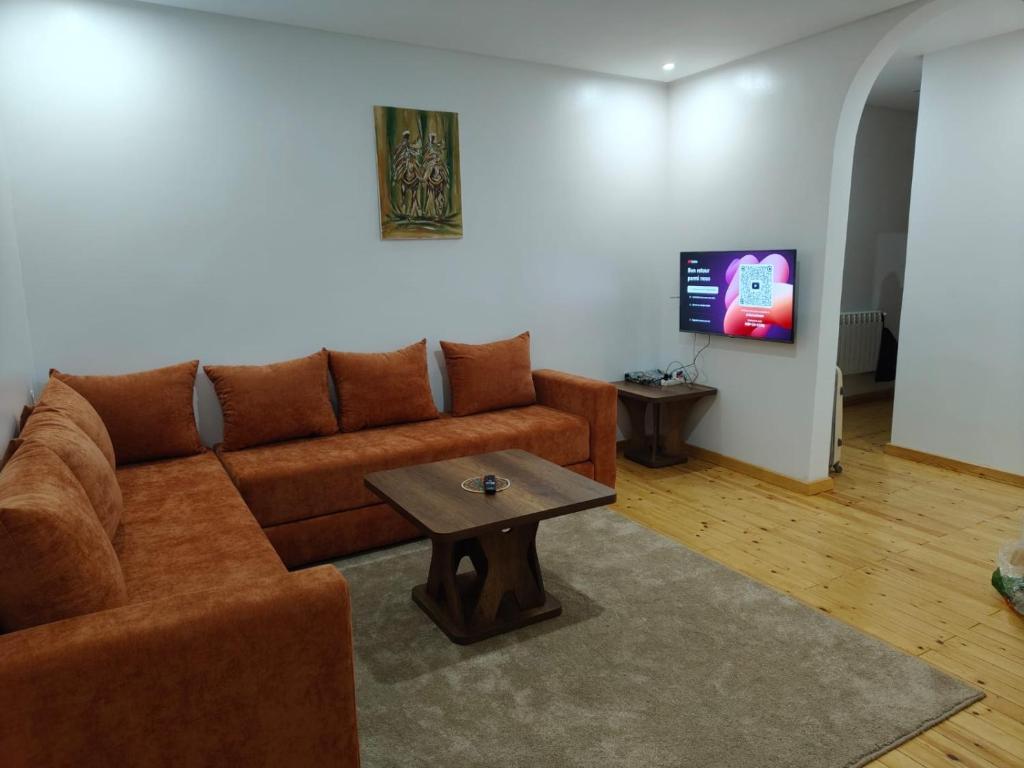 Телевизор и/или развлекательный центр в Apartment 030