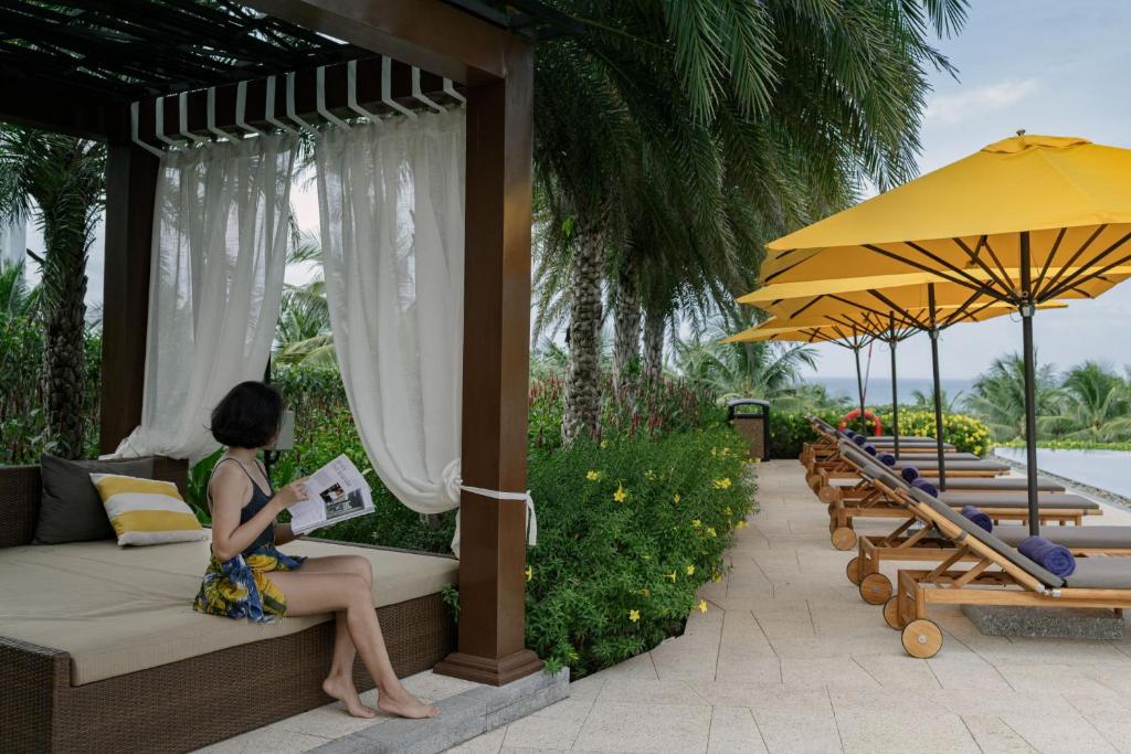 lịch trống Oceanfront Villas Nha Trang
