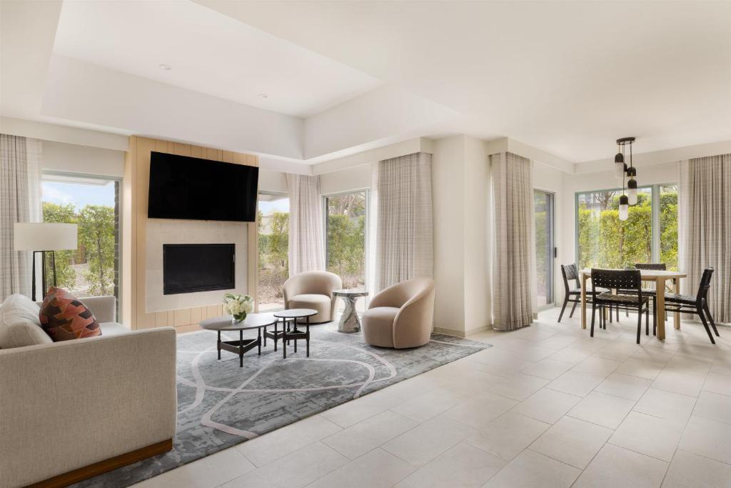 Grand Hyatt Scottsdale Resort photo