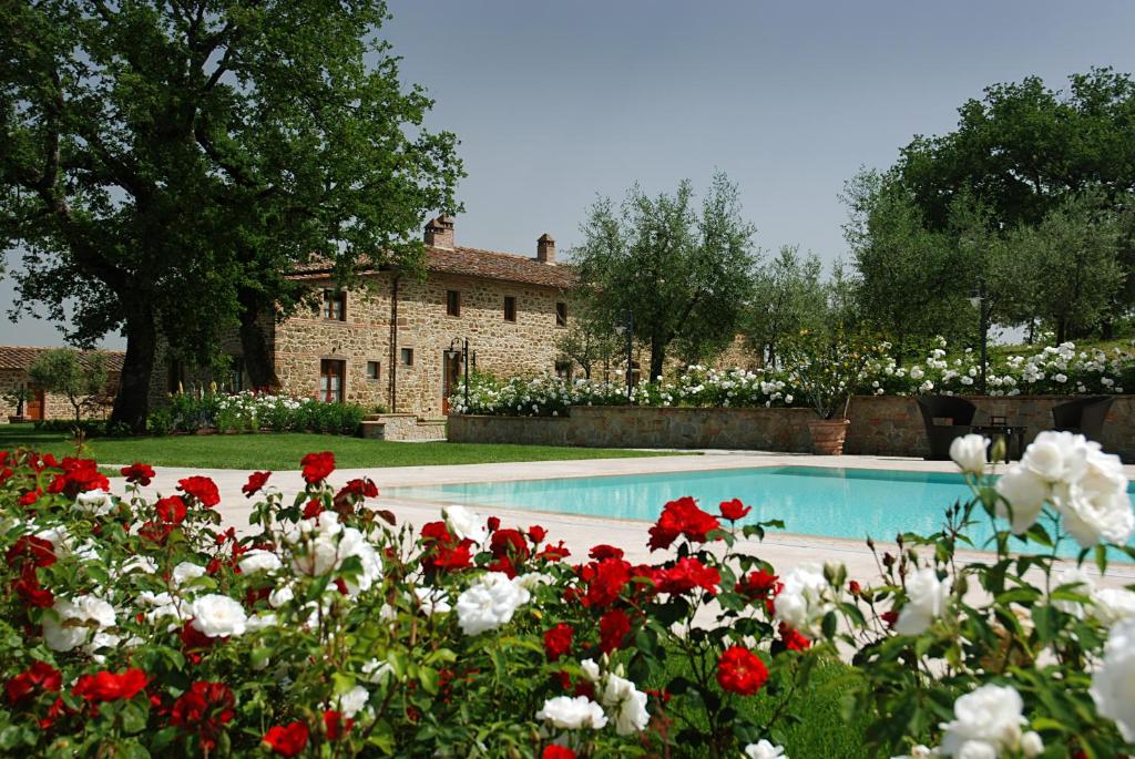 Bazén v ubytování I Grandi Di Toscana nebo v jeho okolí