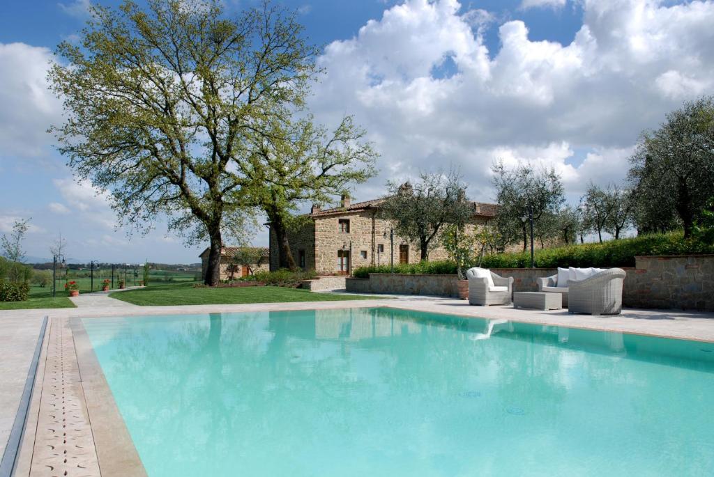 Bazén v ubytování I Grandi Di Toscana nebo v jeho okolí