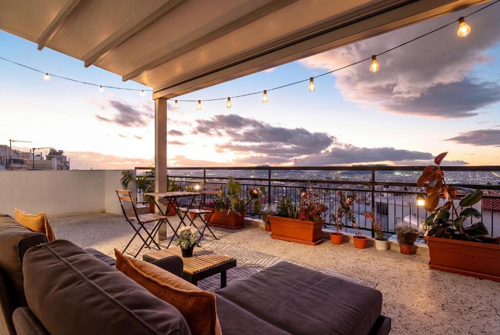 Athenian Sky Retreat