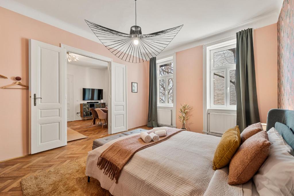 Josefstadt City Apartment is Calling - by 4ty3 Apartments