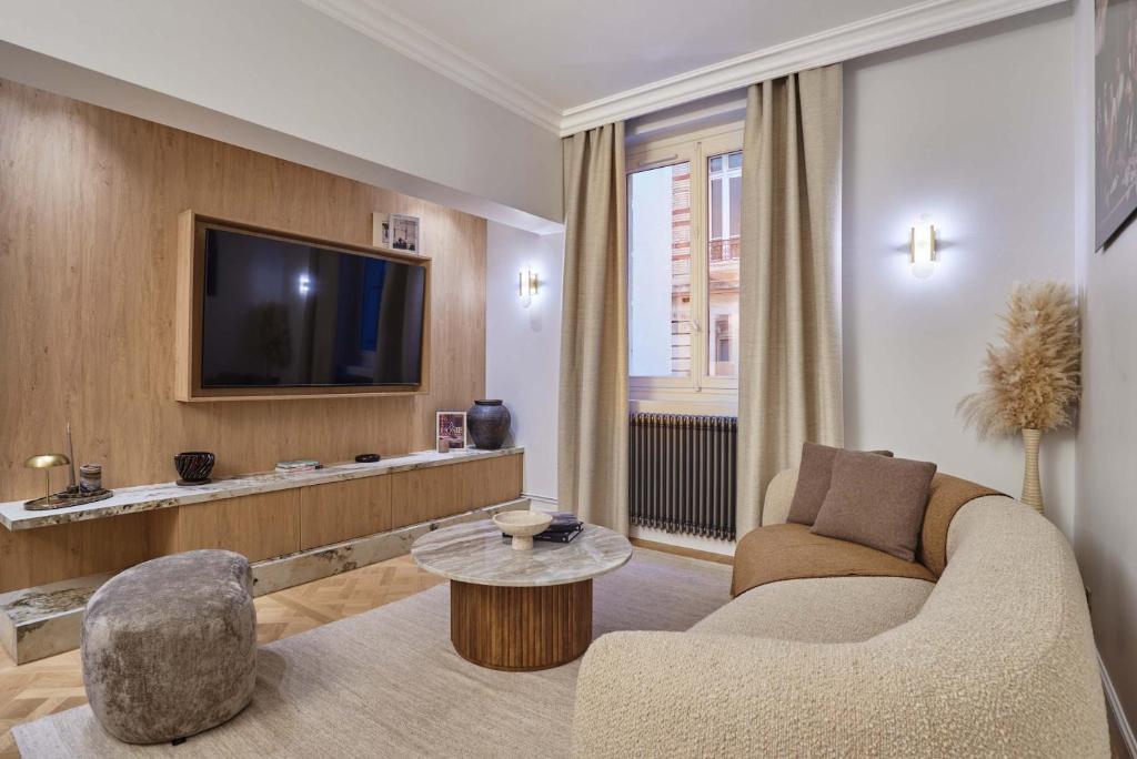 Luxurious airconditioned apartment Arc de Triomphe