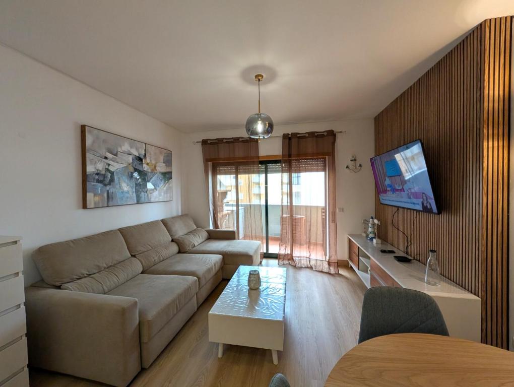 1G Terrace B - Casas & Papéis