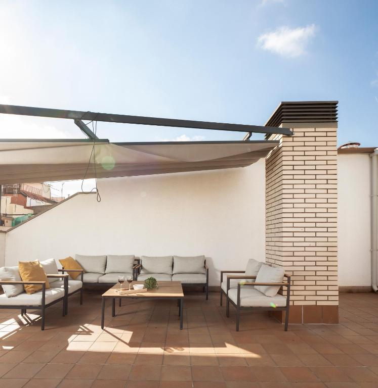 Feelathome Plaza Apartments