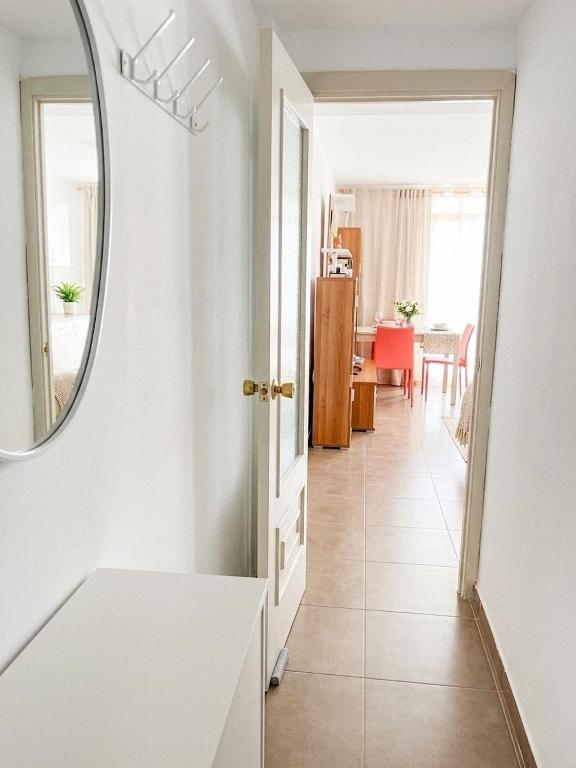 Sunny Terrace Apartament Pool 2 min Beach Central