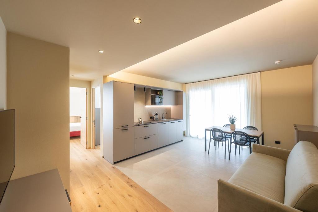 Etra Suites & Apartments