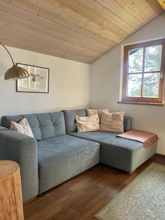 Ferienwohnung Hochfelln auf dem Biobauernhof - Two-Bedroom Apartment