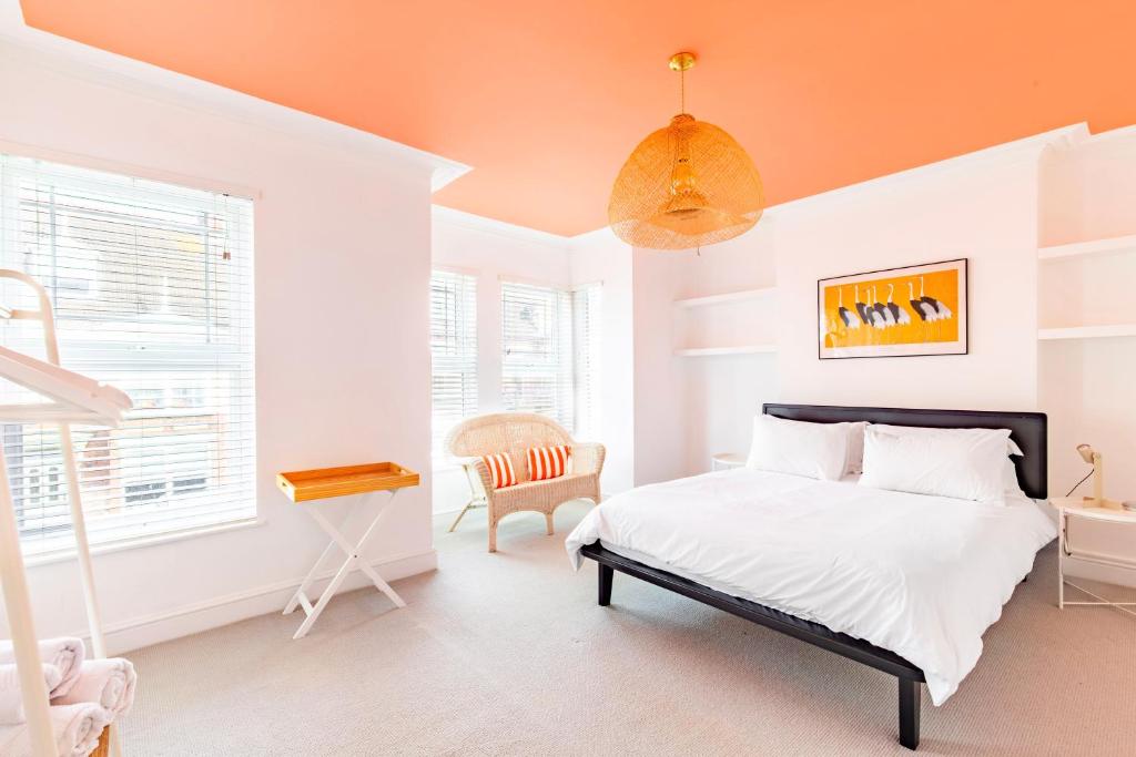 Gorleston Beach House by Leap Escapes