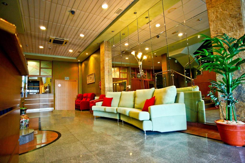 Posezení v ubytování Hotel Pio XII Jumilla
