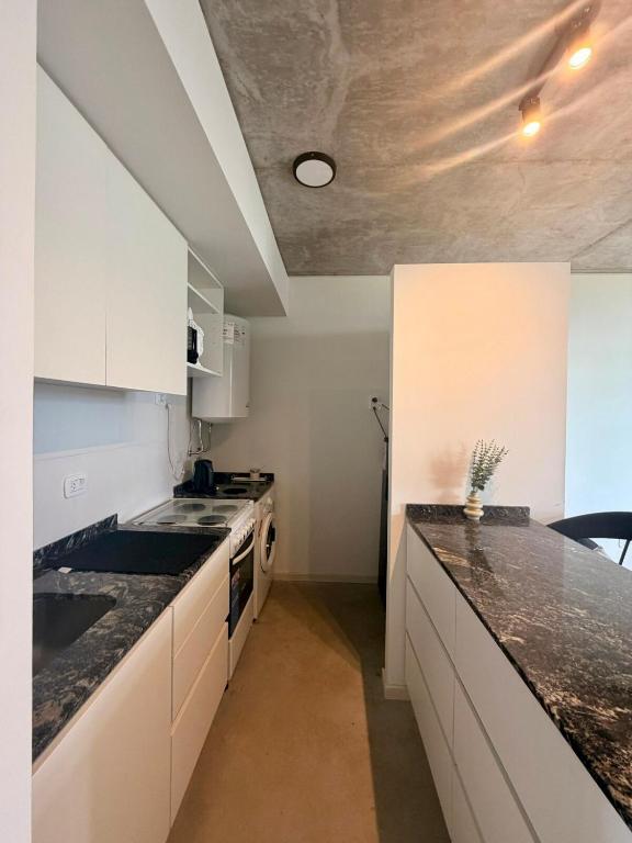 Monoambiente a estrenar en Fisherton con cochera