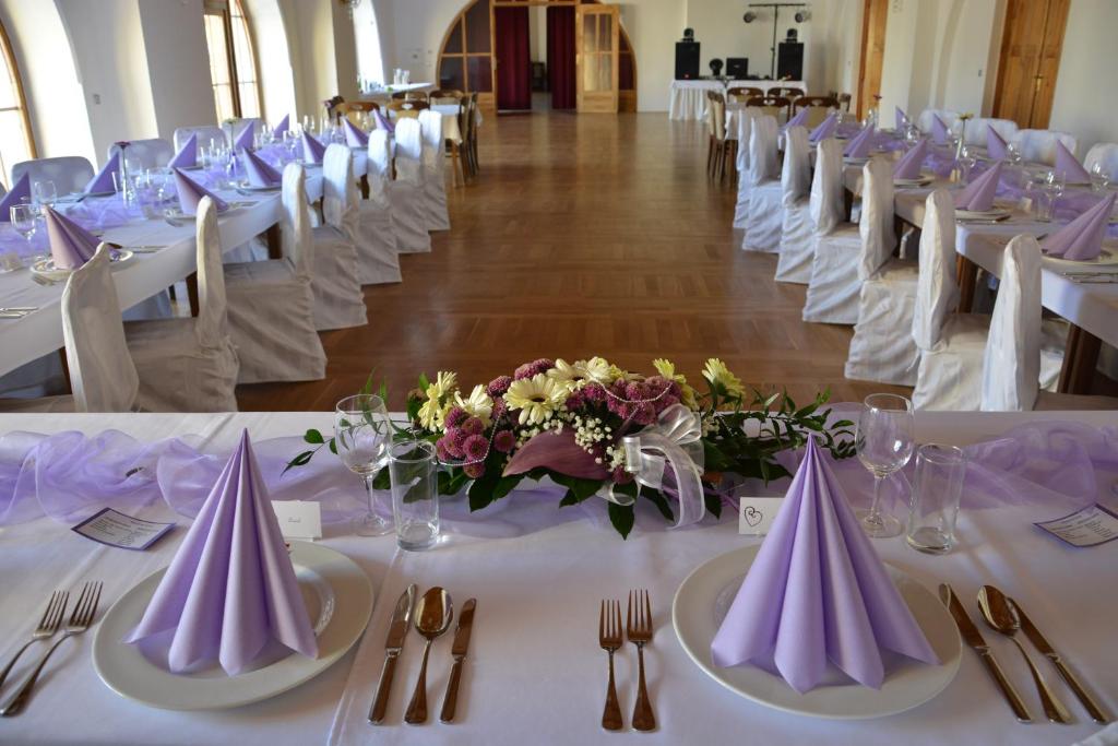 Restaurace v ubytování Hotel Zámek Velká Bystřice