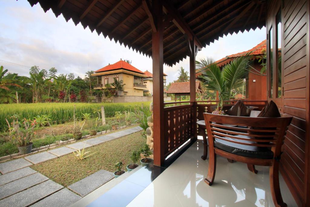 Zahrada ubytování Nur Guest House by Purely