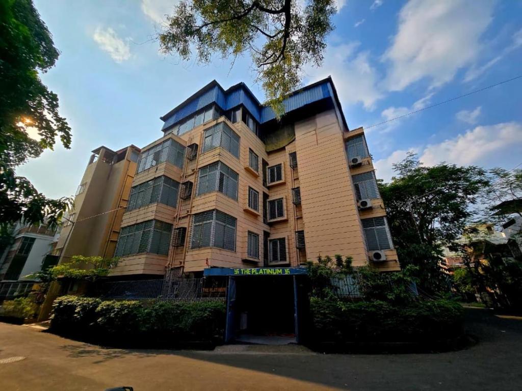 a large building with aventh floor at The Platinum in Kolkata