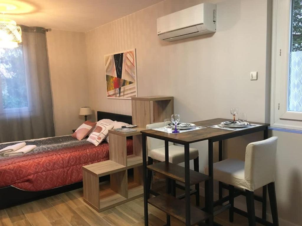Studio Cosy clim avec Parking