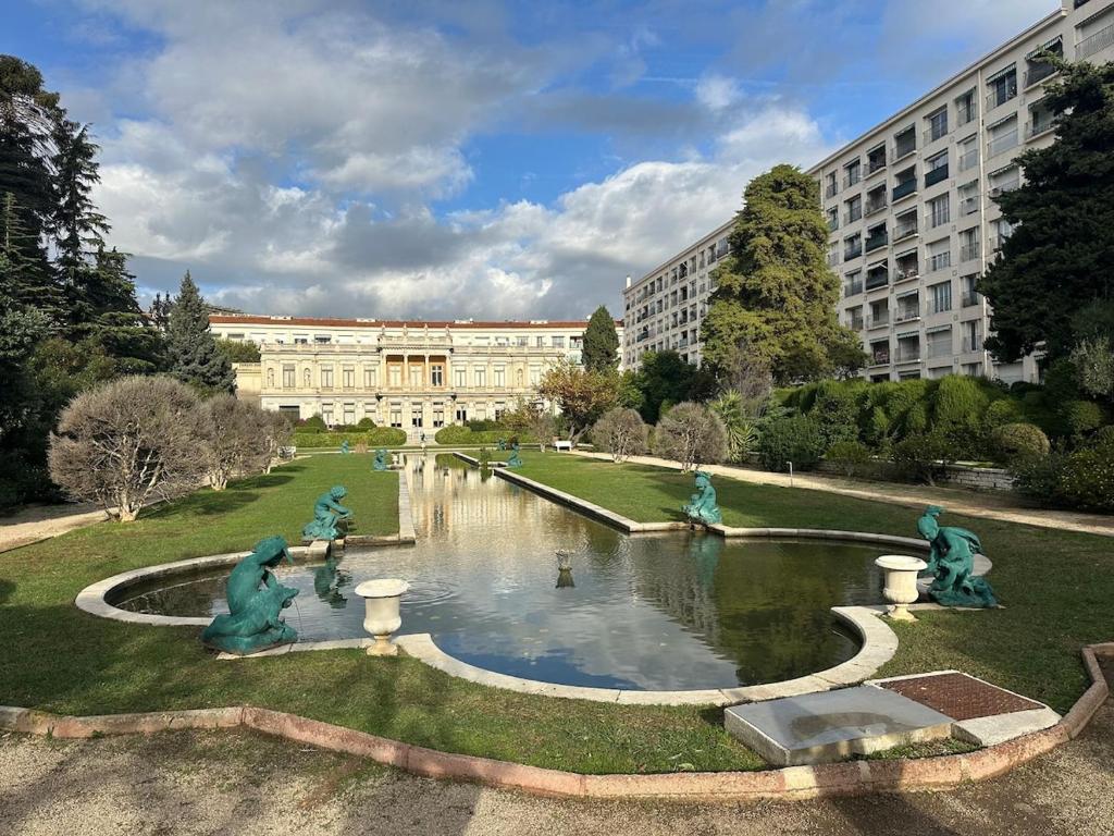 Magnifique appartement Bas Fabron, 5 min de la mer
