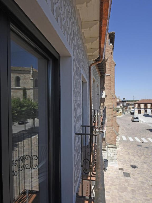 Un balcón o terraza de Apartamentos La Rocanda